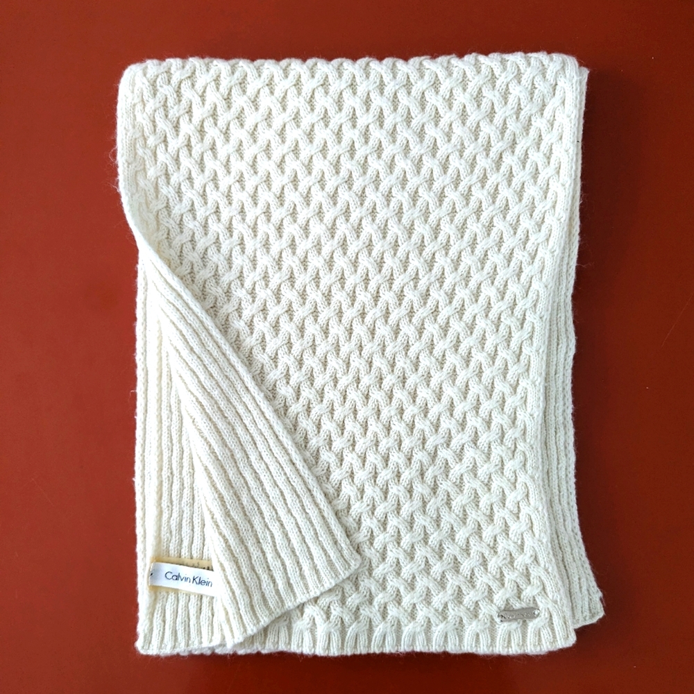 Calvin Klein unisex scarf